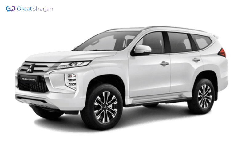 White MITSUBISHI PAJERO 2014